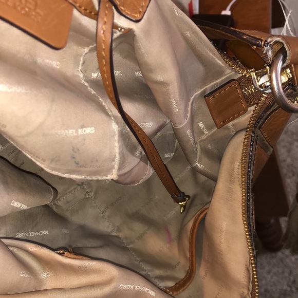 Leather Michael Kors Vintage Saddlebag fringe tassel Purse - Picture 12 of 12